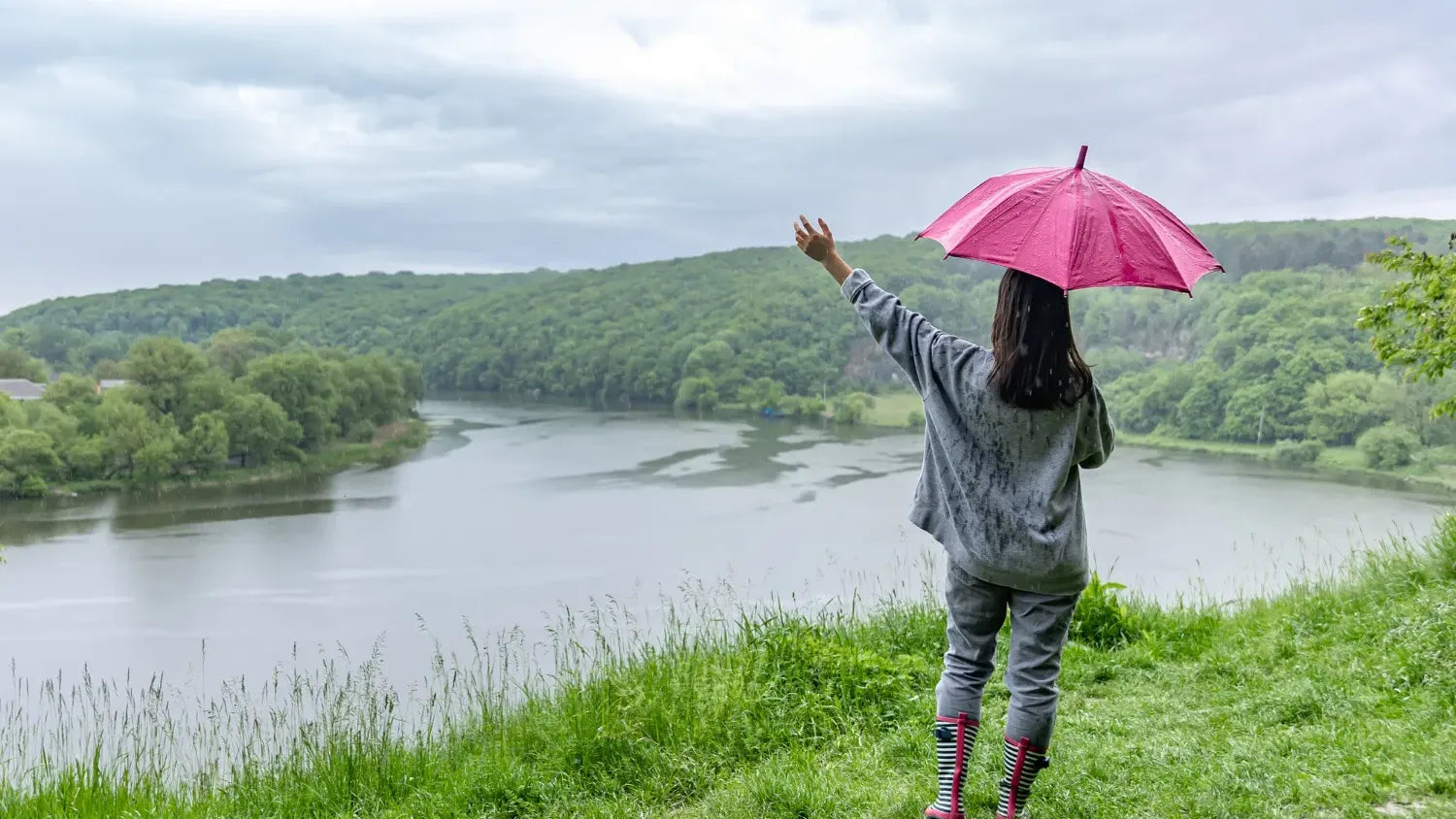 Ultimate Monsoon Skincare Tips: Essential Guide for a Healthy Rainy Season Beauty Routine