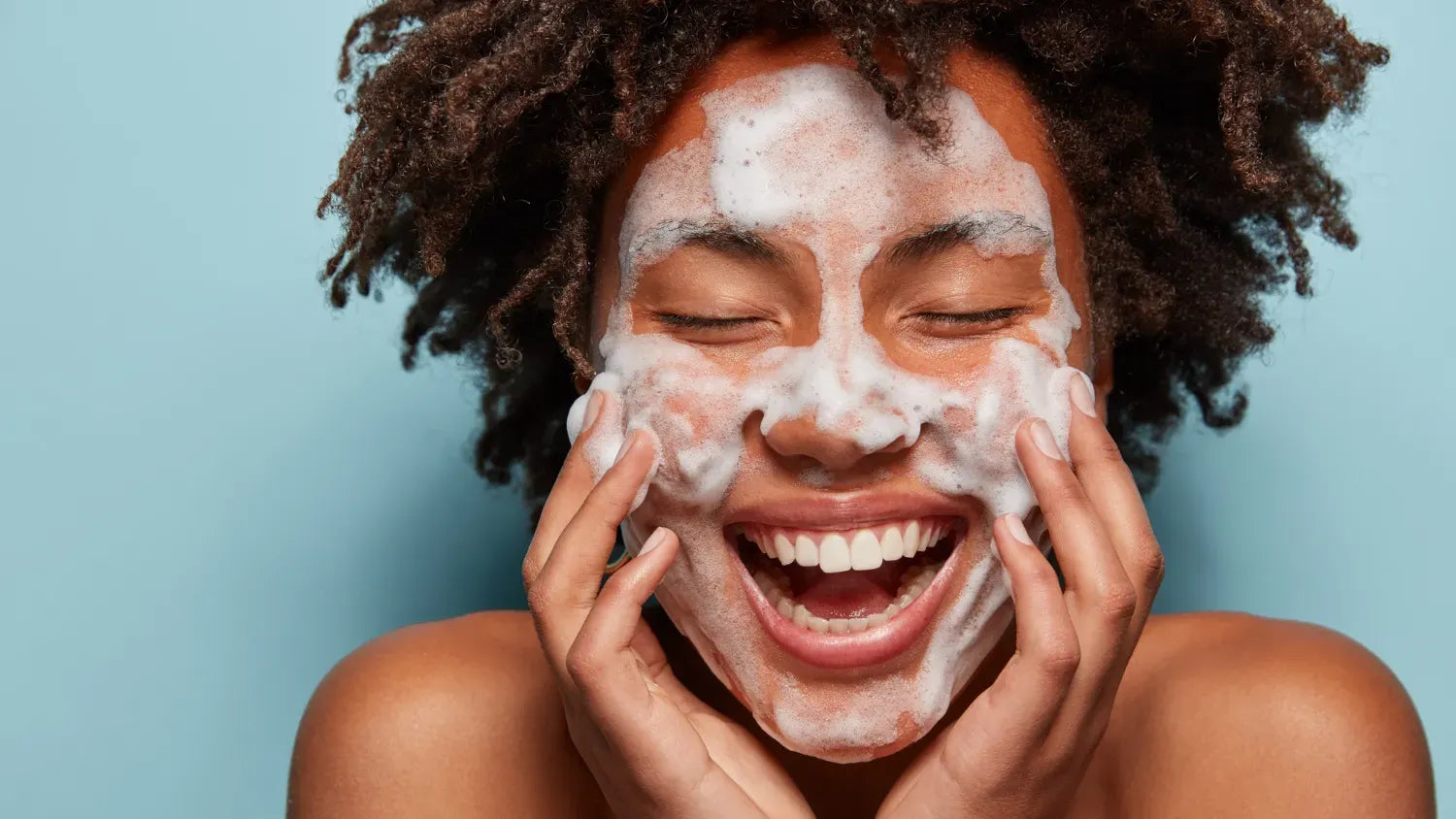 Decoding Skincare: Unraveling the Distinctions Between Cleansers and Face Wash