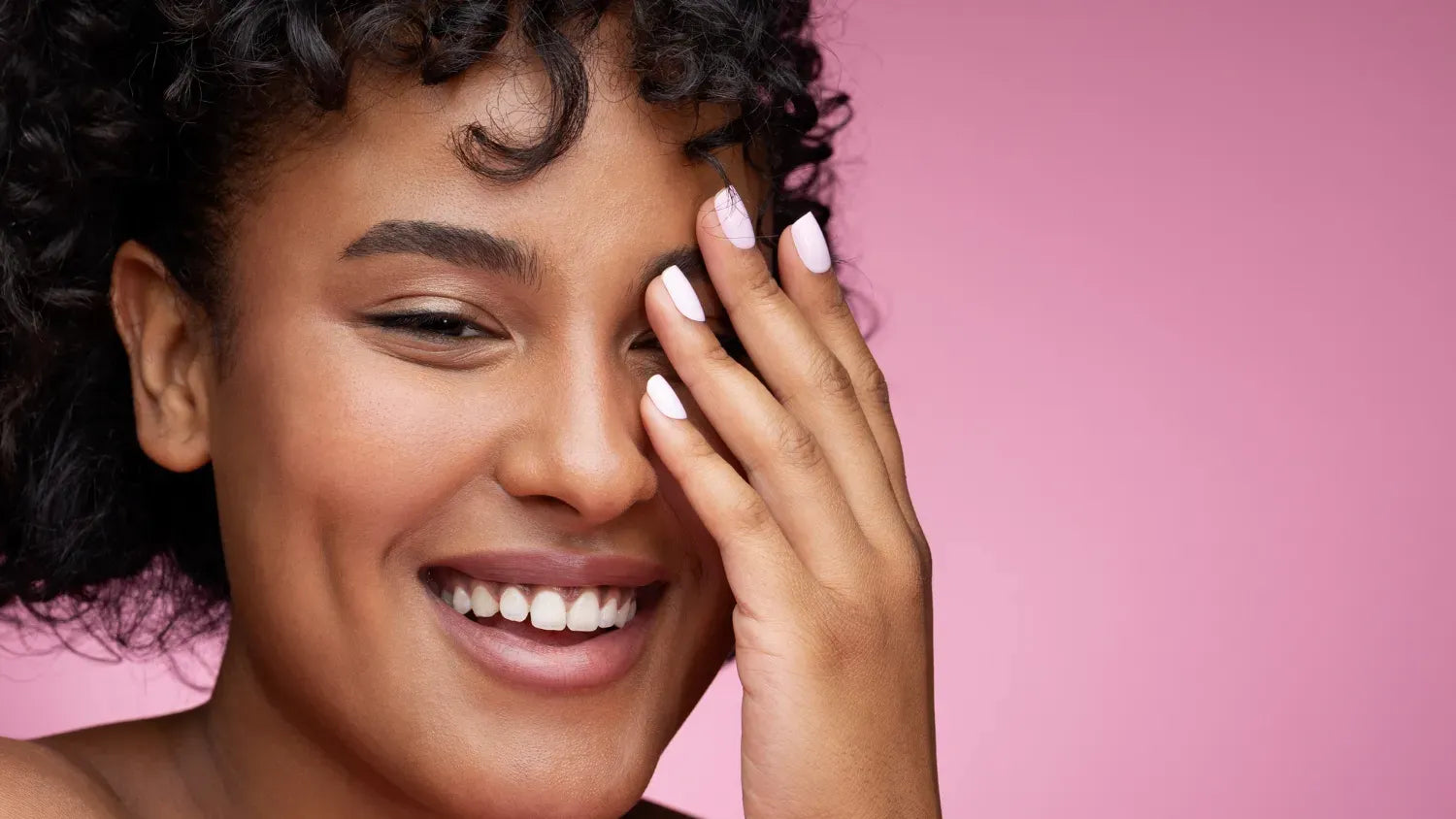 Enhance Melanin-Rich Skin with Collagen Boost Serum