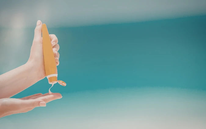 Hot weather sunscreen: essential protection against intense summer heat and UV radiation. 