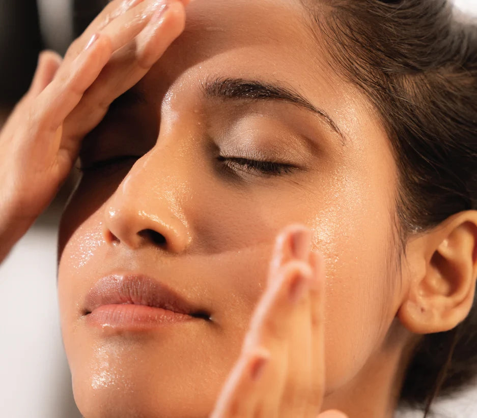 The Ultimate Guide to Applying Mineral Sunscreen 