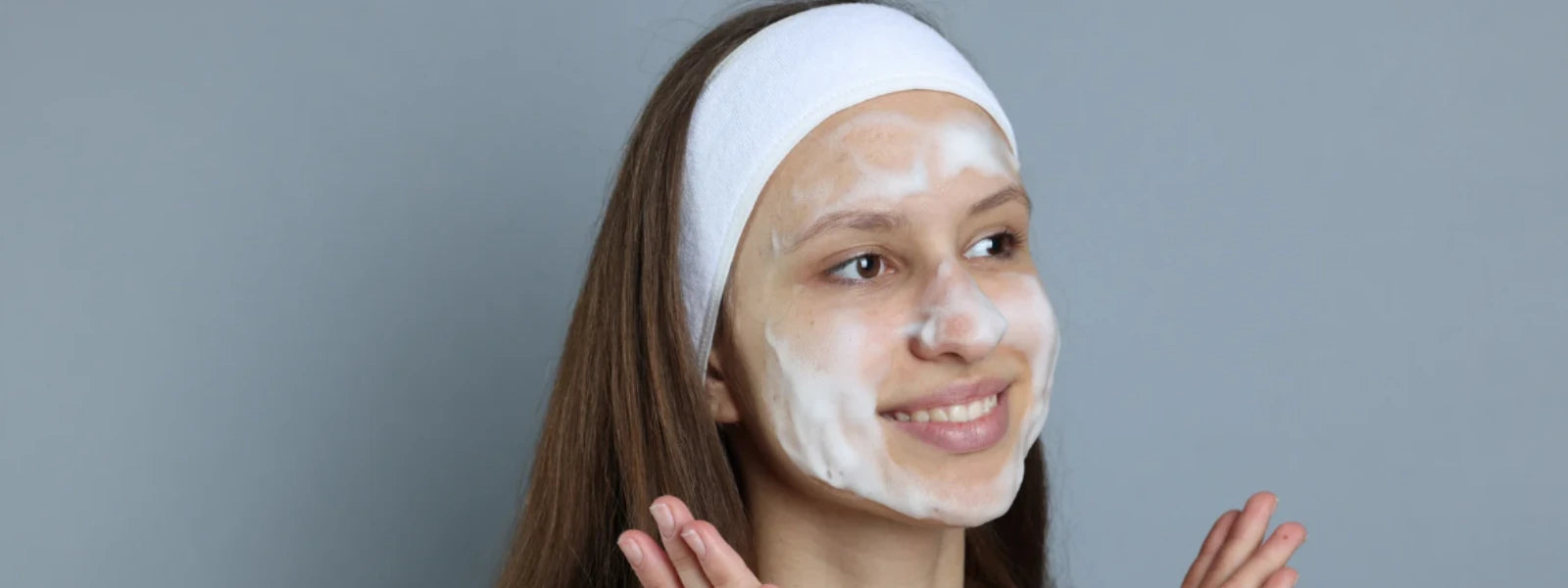 Essential Checklist: Choosing Best Acne Face Wash 