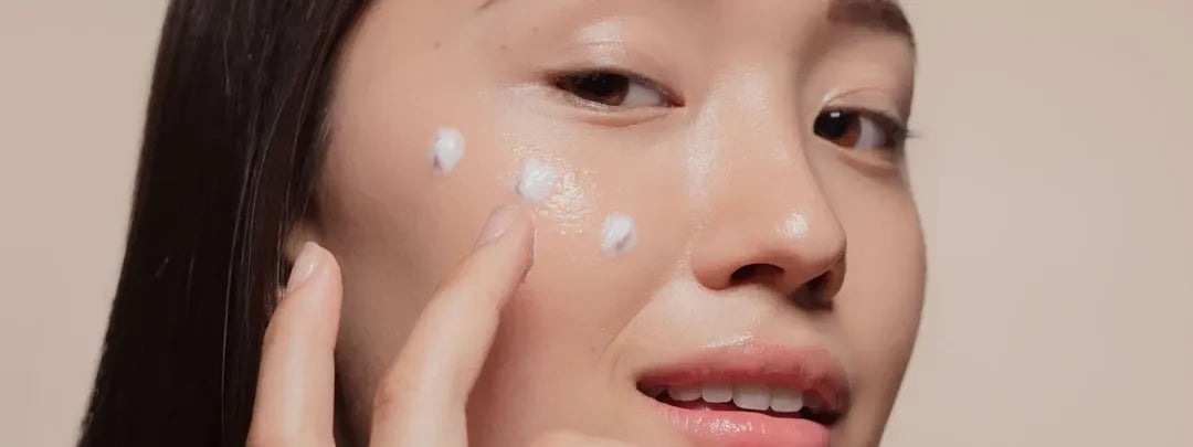 How to Choose a Dry Skin Cleanser: Expert Guide 