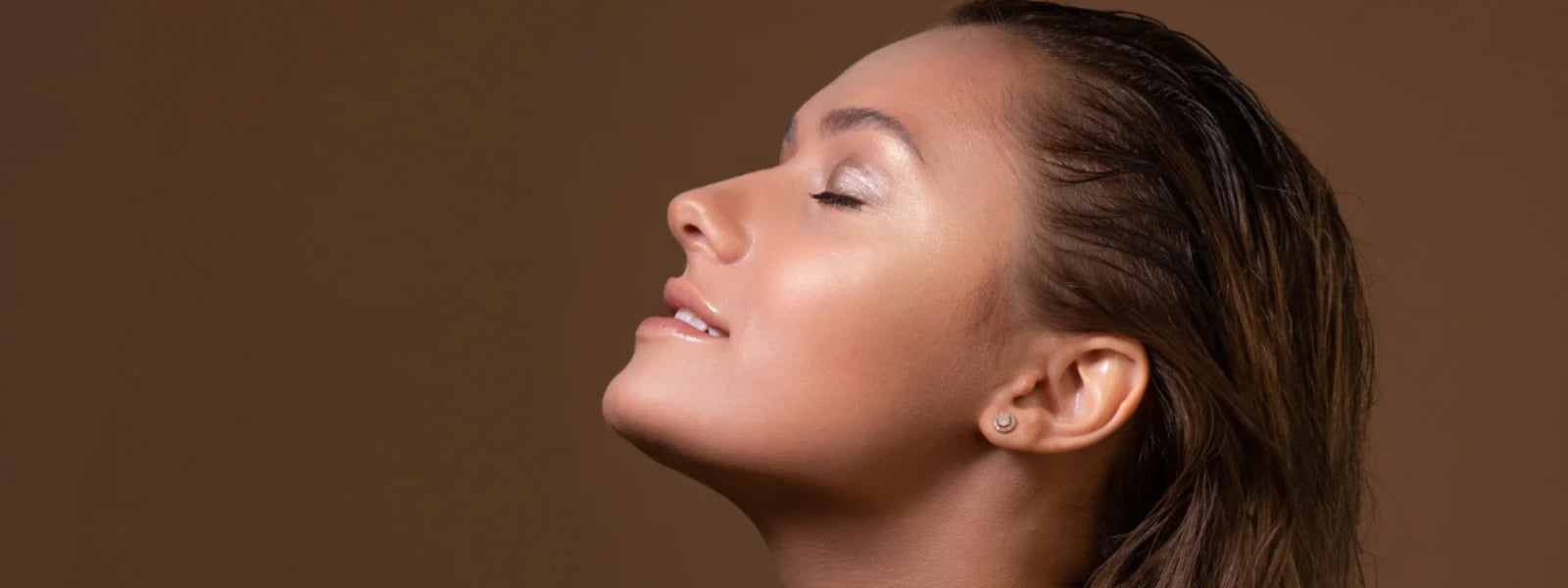 How to Choose the Best Sunscreen for Glowing Skin 