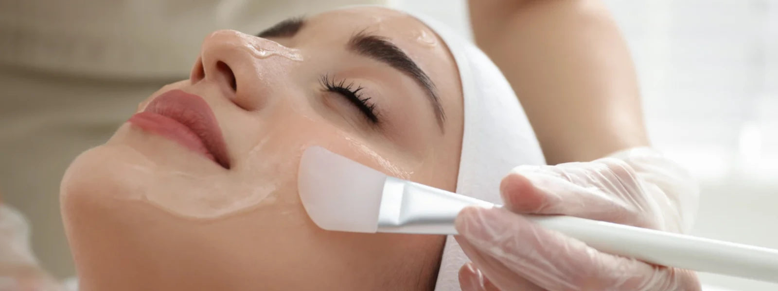 How to Identify Skincare Ingredients That Harm Sensitive Skin 