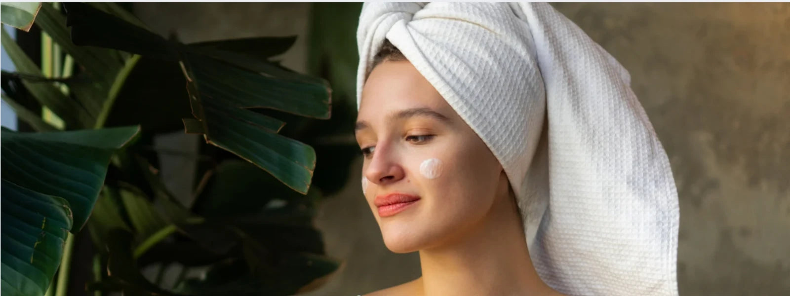 How to Manage Oily Skin: A Complete Care Routine 