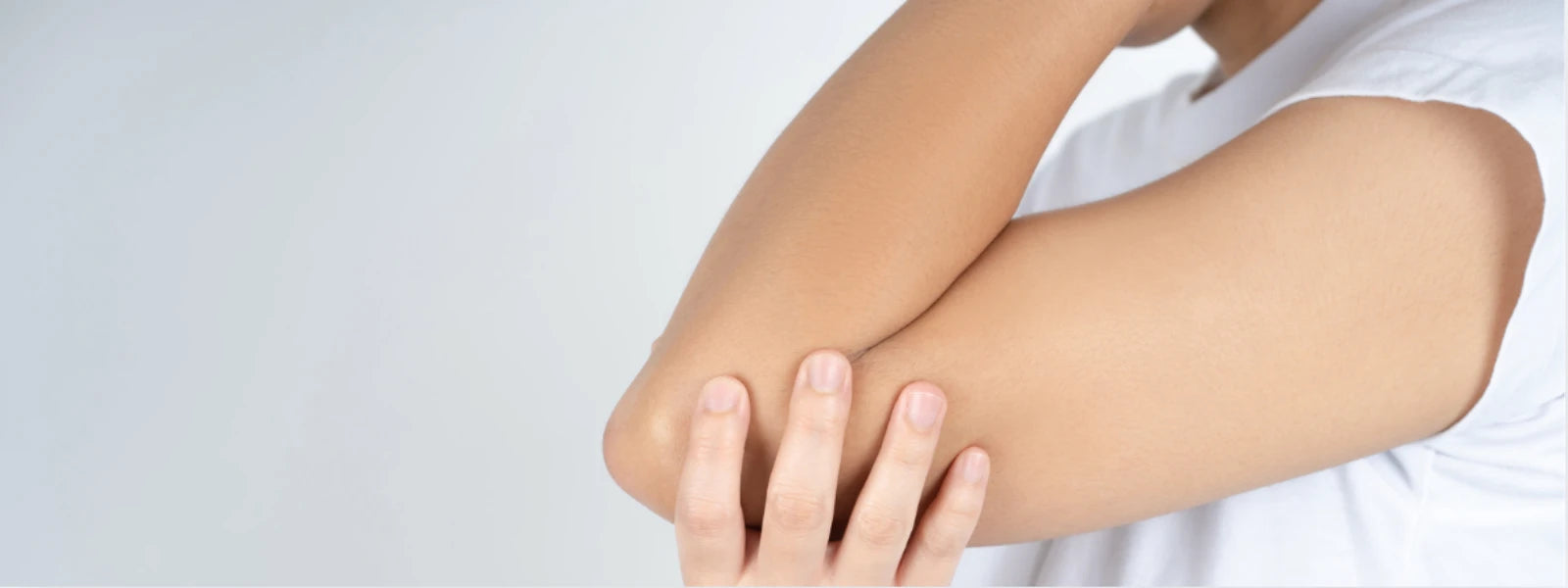 How to Tackle Dark Elbows from Dry Skin Woes 