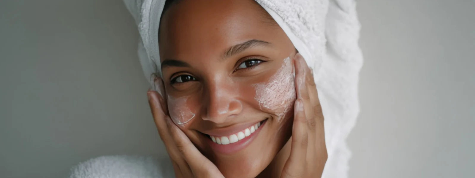 Master Your Evening Skincare: A Step-by-Step Tutorial 